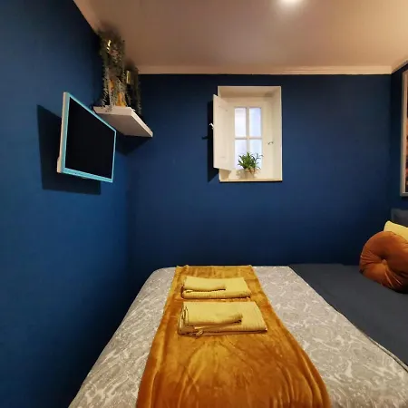 Sto Antonio Alfama Lisbona